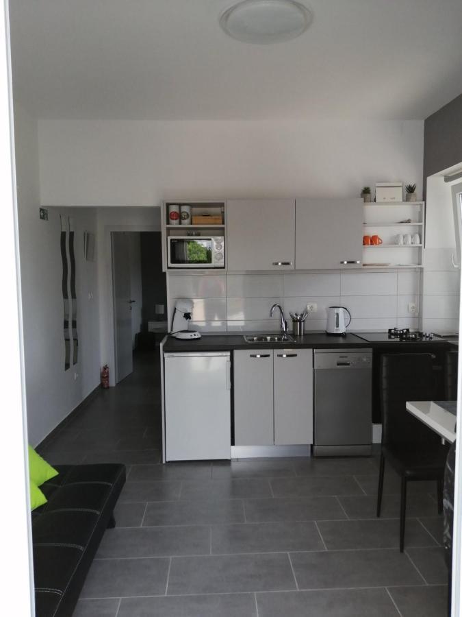 Apartment "Manna Zrnovo Eksteriør bilde