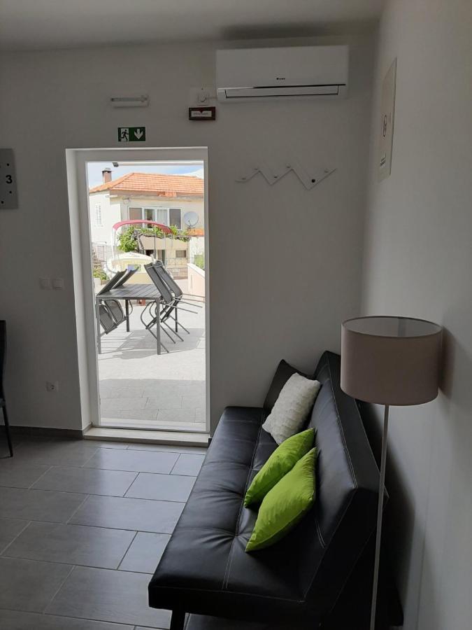 Apartment "Manna Zrnovo Eksteriør bilde